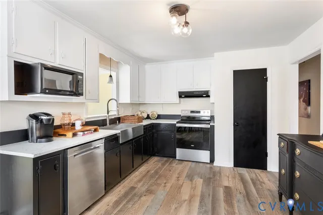 $349,990 | 6904 Lakeshore Court, Quinton, VA 23141