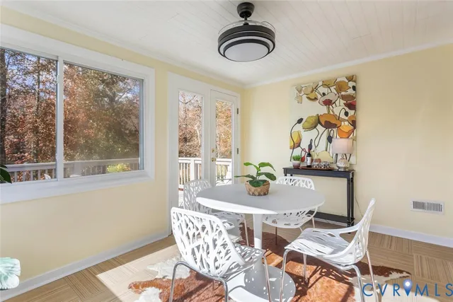 $349,990 | 6904 Lakeshore Court, Quinton, VA 23141