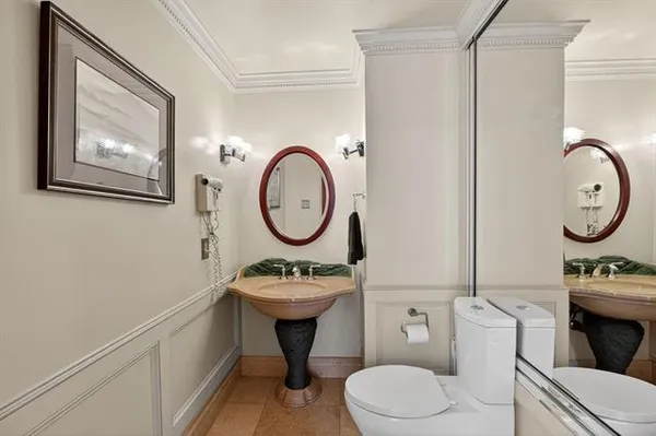 $1,950,000 | 31 English Turn Drive, New Orleans, LA 70131