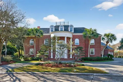 $1,950,000 | 31 English Turn Drive, New Orleans, LA 70131