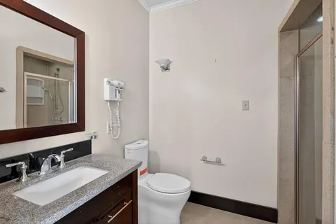 $1,950,000 | 31 English Turn Drive, New Orleans, LA 70131