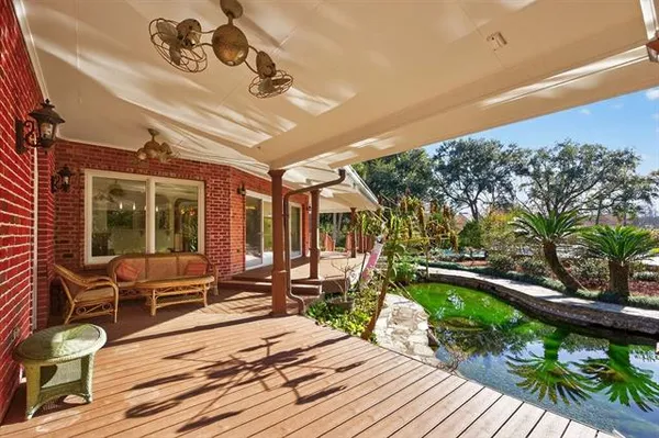 $1,950,000 | 31 English Turn Drive, New Orleans, LA 70131