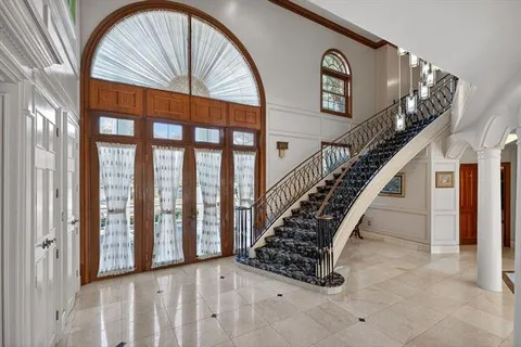 $1,950,000 | 31 English Turn Drive, New Orleans, LA 70131