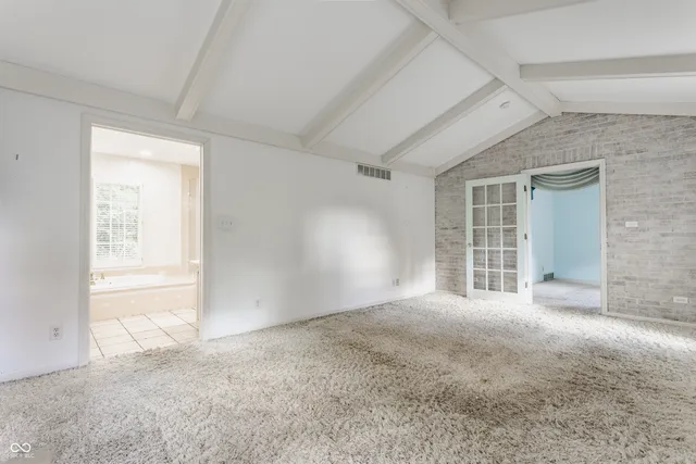 $575,000 | 7102 Dean Road, Indianapolis, IN 46240