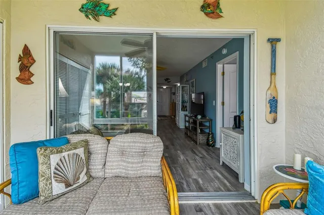 $208,000 | 7301 29th Ave Drive West, Unit 202, Bradenton, FL 34209