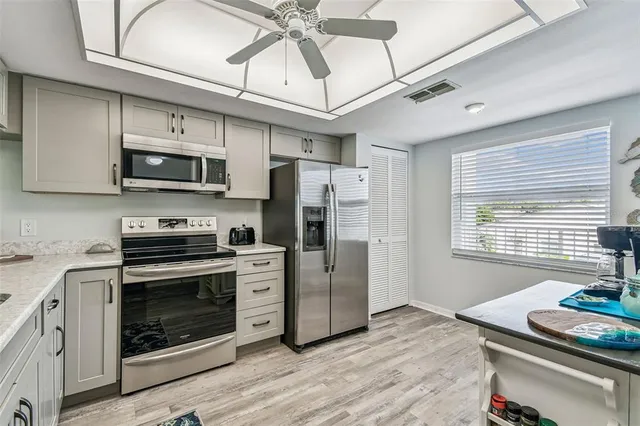 $208,000 | 7301 29th Ave Drive West, Unit 202, Bradenton, FL 34209