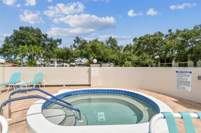 $208,000 | 7301 29th Ave Drive West, Unit 202, Bradenton, FL 34209