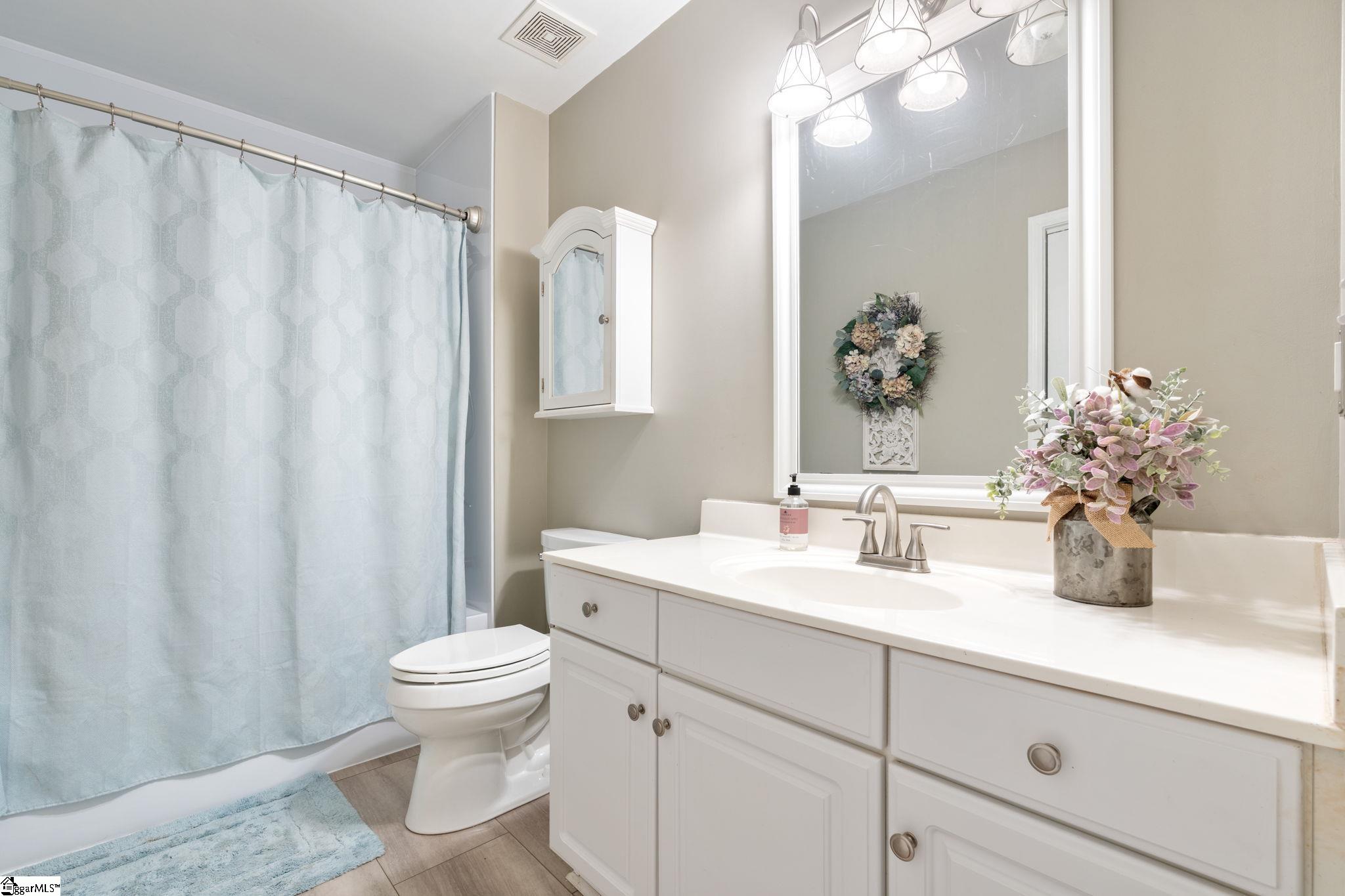 404 Neely Farm Drive Simpsonville, SC 29680 - Photo 35 of 49