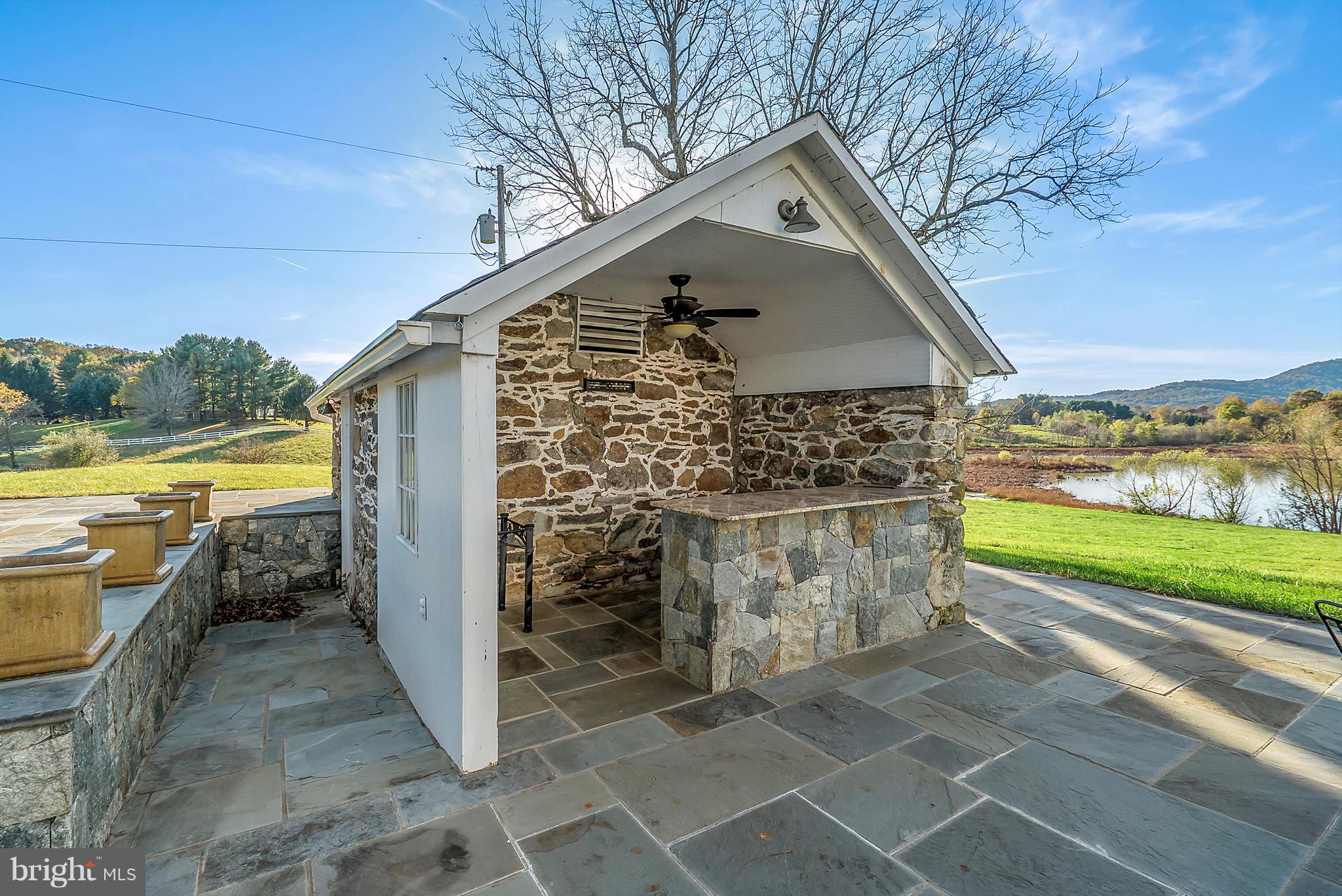 9390 Crest Hill Road Marshall, VA 20115 - Photo 27 of 30 Outdoor Bar & Patio