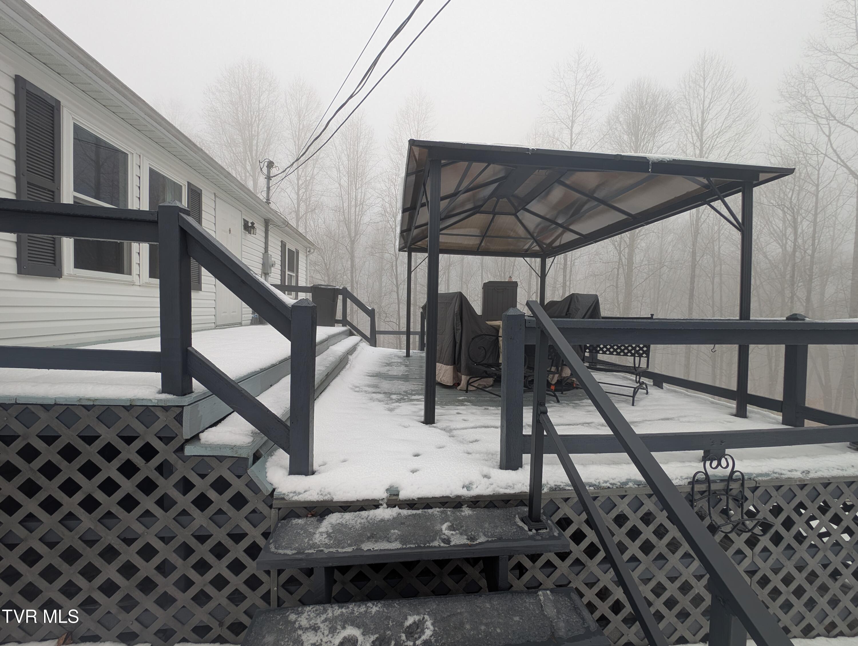 4887 The Lake Road Clintwood, VA 24228 - Photo 13 of 41 1000018844