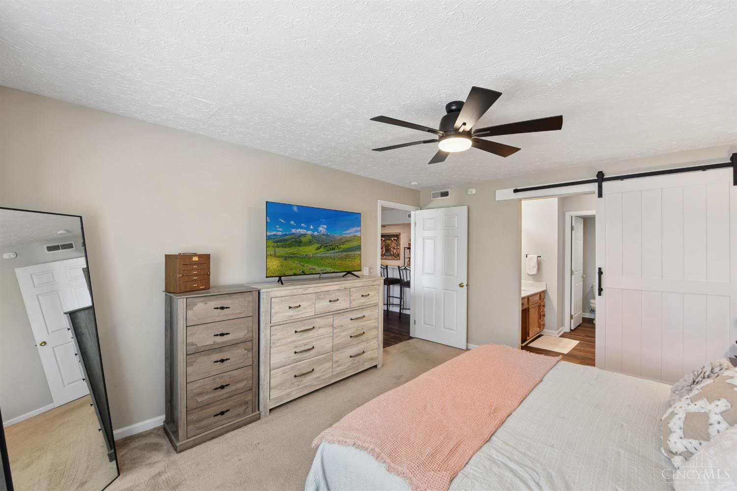 3545 Jessup Road, Unit 2D Cincinnati, OH 45239 - Photo 26 of 38 Gallery Image 26