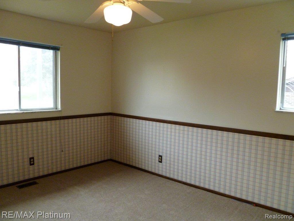 75 Endicott Howell, MI 48843 - Photo 15 of 18 BEDROOM 2