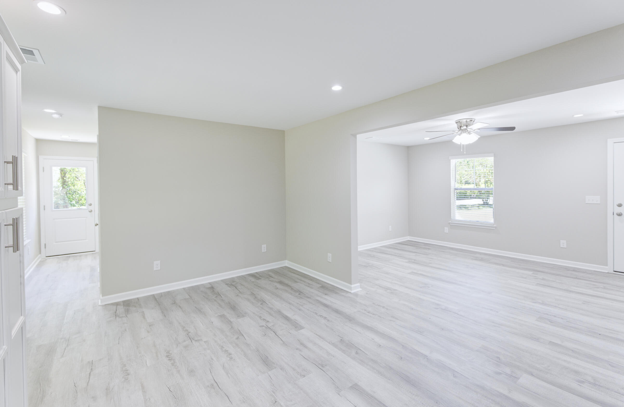 207 Woodlawn Street Walterboro, SC 29488 - Photo 16 of 41 _MG_6934_DxO_5_DxO_6_DxO_7_DxO_Fusion-Na