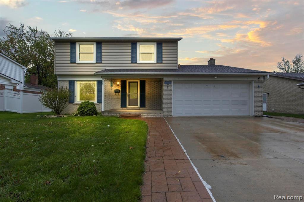 19048 Stonewood Road Riverview, MI 48193 - Photo 1 of 42 Gallery Image 1