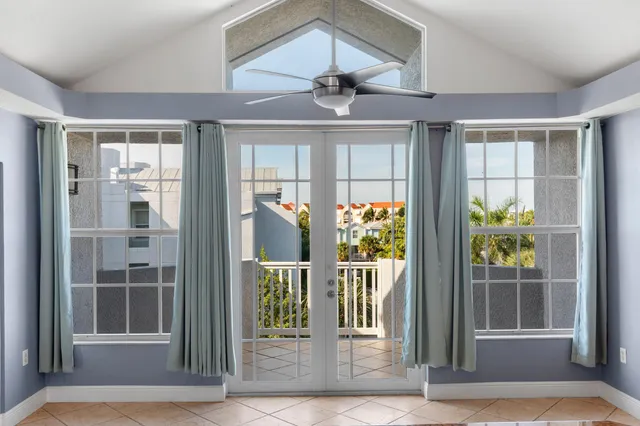 $1,685,000 | 43 Seaside S Court, Key West, FL 33040