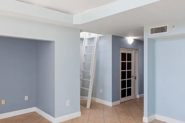 $1,685,000 | 43 Seaside S Court, Key West, FL 33040