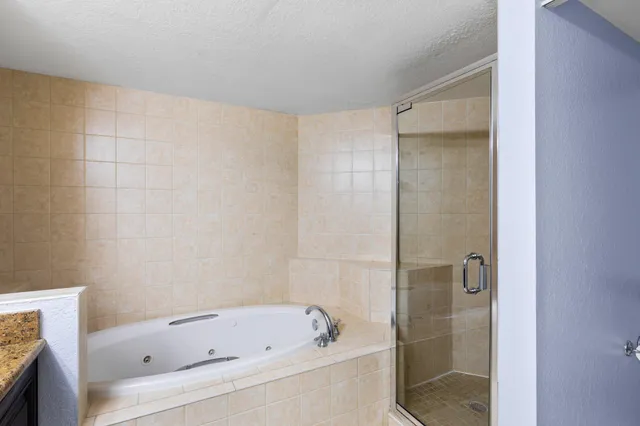 $1,685,000 | 43 Seaside S Court, Key West, FL 33040