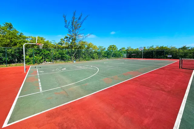 $1,685,000 | 43 Seaside S Court, Key West, FL 33040