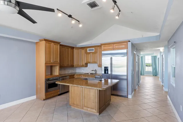 $1,685,000 | 43 Seaside S Court, Key West, FL 33040