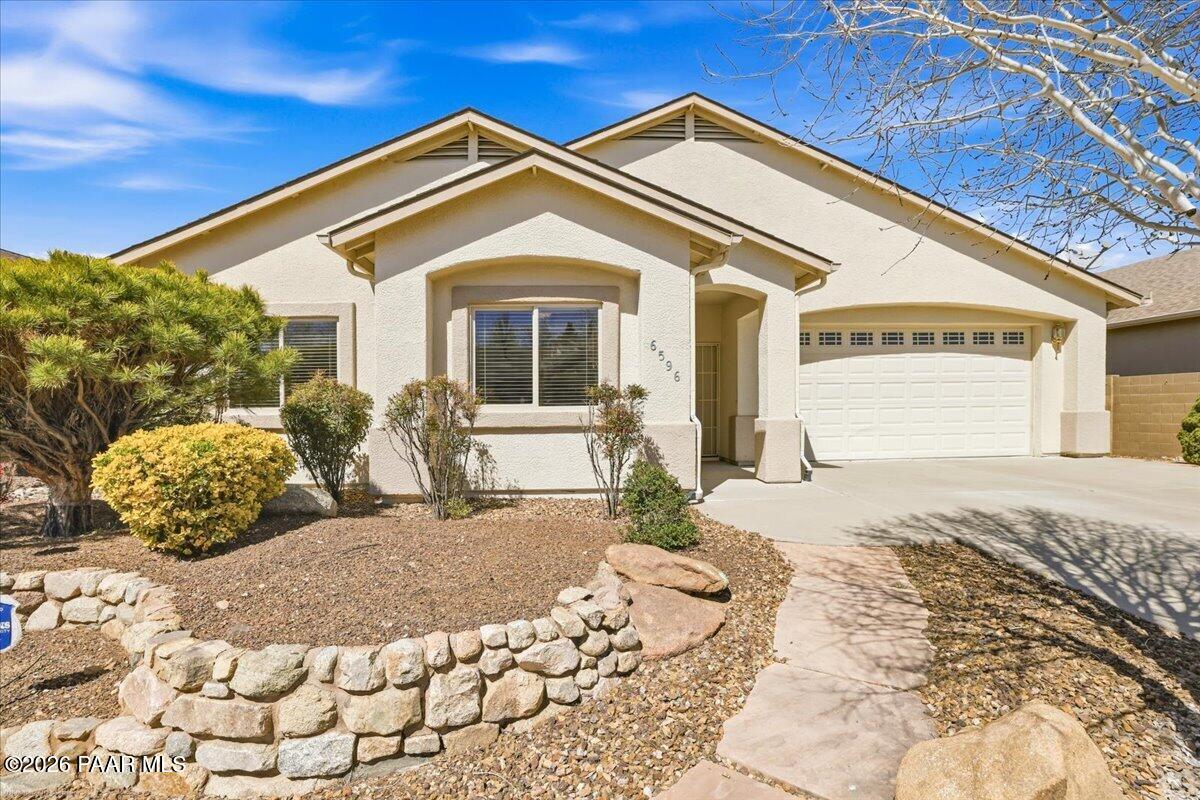 6596 Farmstead Road Prescott Valley, AZ 86314 - Photo 1 of 54 Front