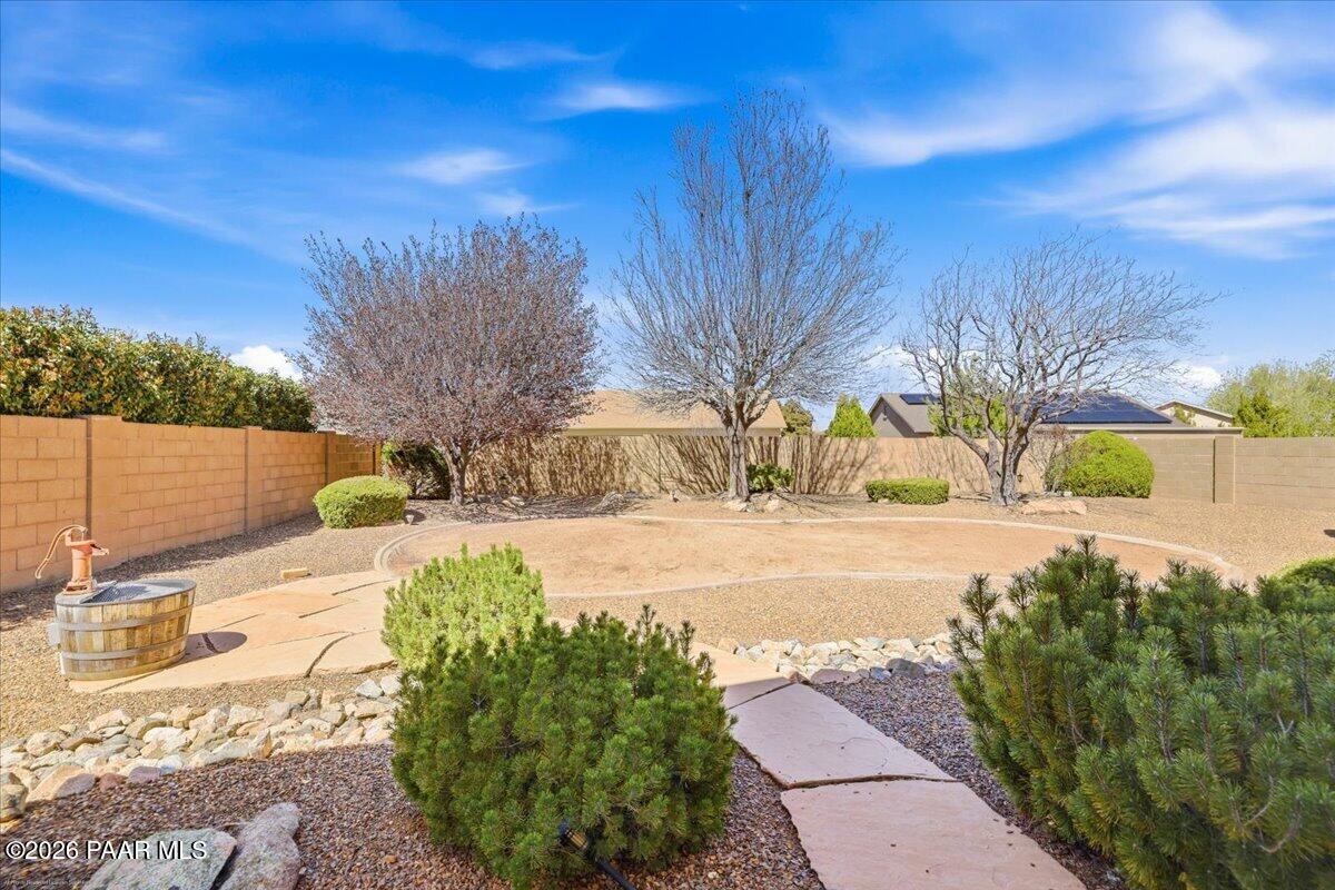6596 Farmstead Road Prescott Valley, AZ 86314 - Photo 21 of 54 Backyard