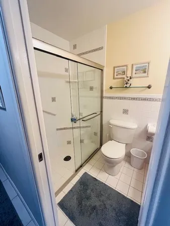 $190,000 | 910 South Drive, Unit A, Delray Beach, FL 33445