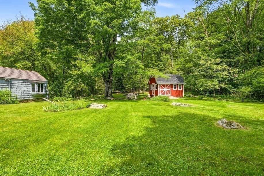 52 Elm Street Upton, MA 01568 - Photo 34 of 42