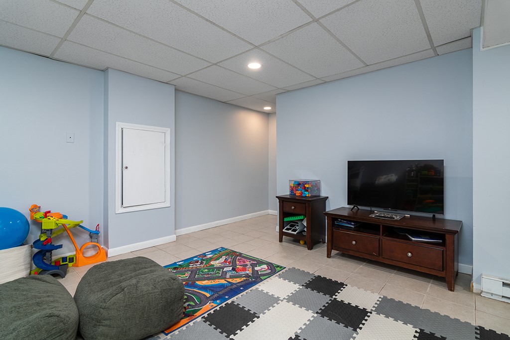 133 Fairway Drive Coventry, RI 02816 - Photo 19 of 24