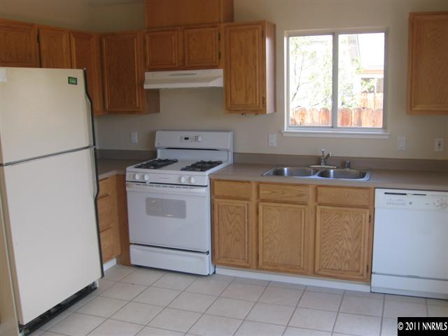 4592 Creekside Circle Reno, NV 89502 - Photo 4 of 7 Photo 4