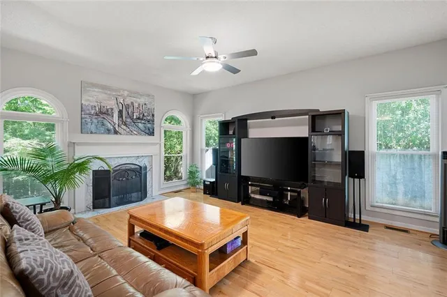 $2,900 | 821 Soaring Drive Northeast, Marietta, GA 30062