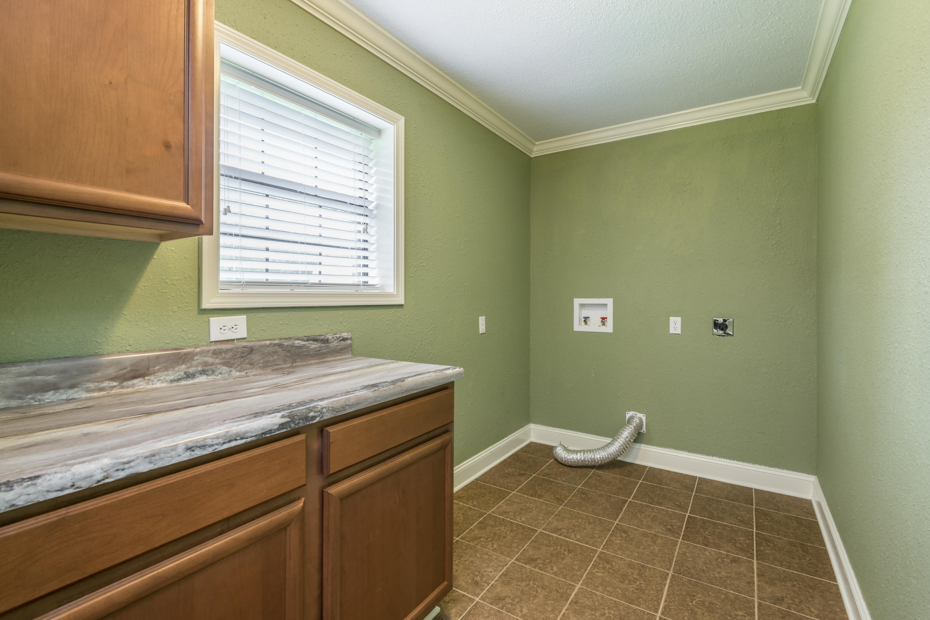 8709 East Emory Road Corryton, TN 37721 - Photo 16 of 25 8709E.EmoryRd-43