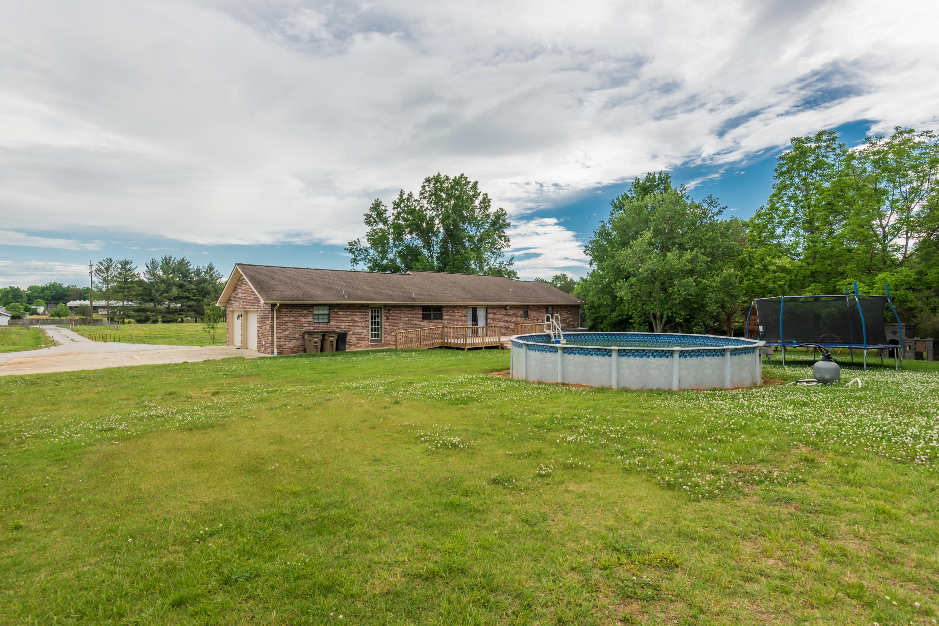8709 East Emory Road Corryton, TN 37721 - Photo 20 of 25 8709E.EmoryRd-17