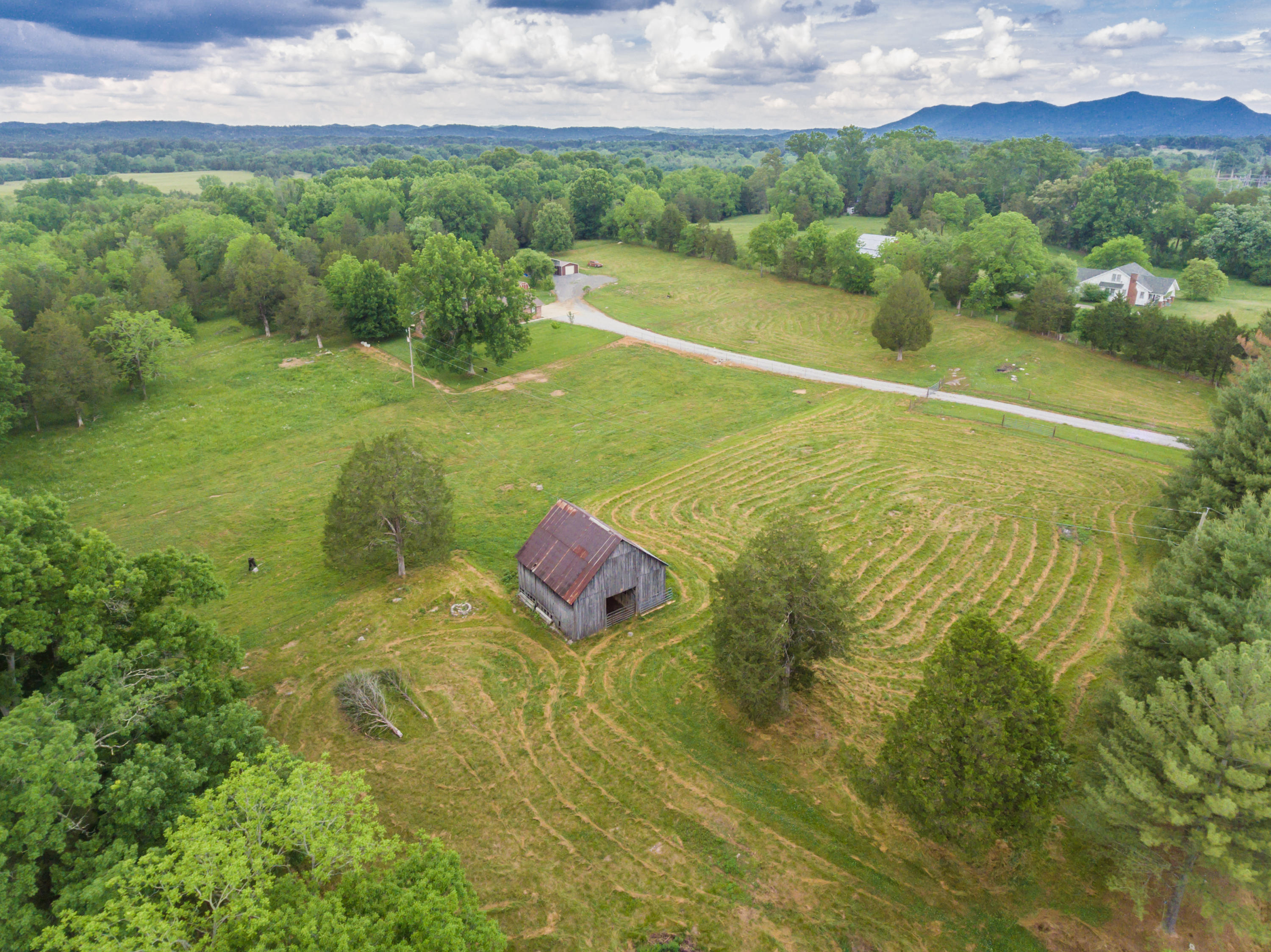 8709 East Emory Road Corryton, TN 37721 - Photo 23 of 25 8709E.EmoryRd-2