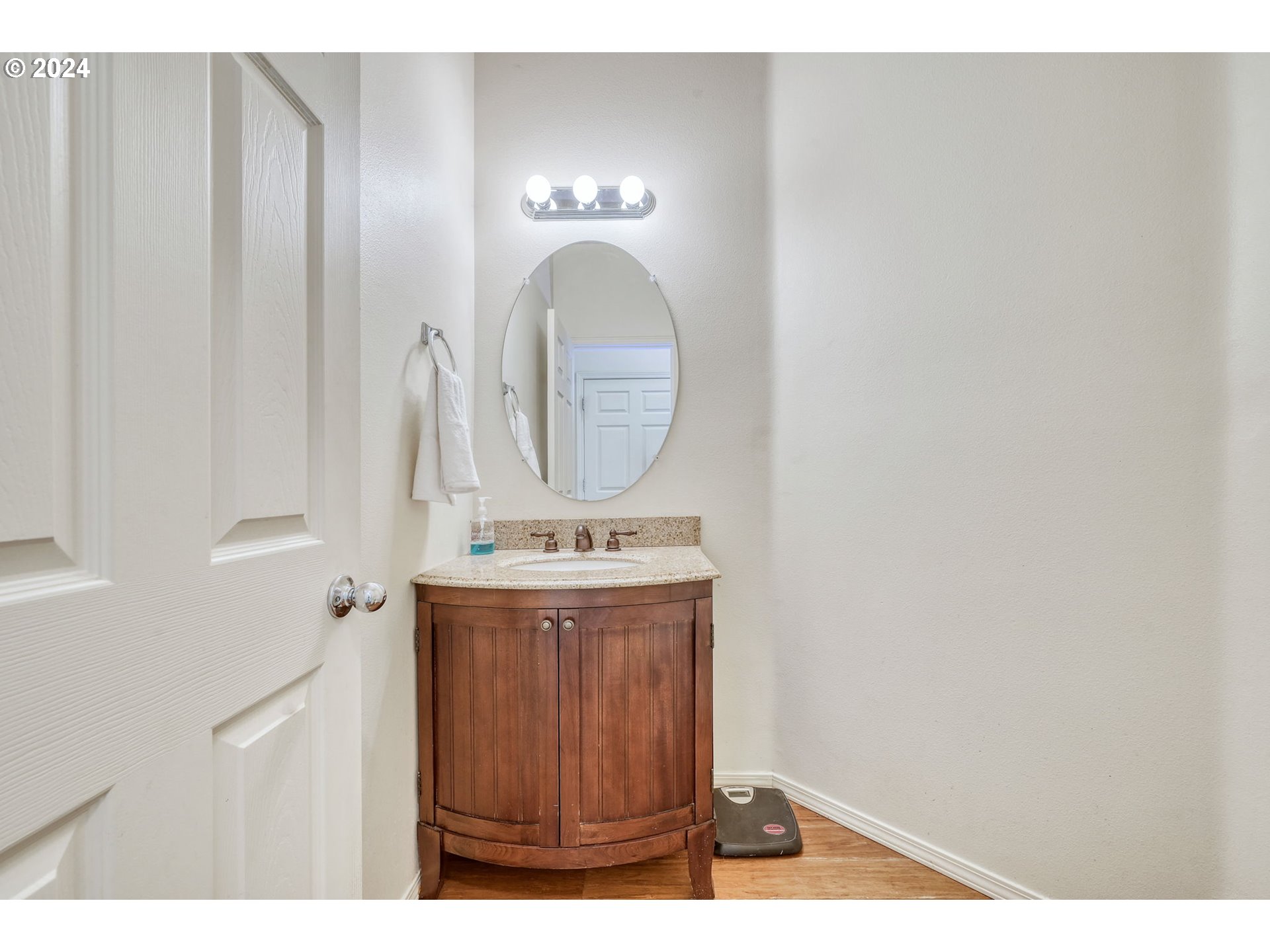 623 Raber Road Eugene, OR 97402 - Photo 18 of 45 Gallery Image 18