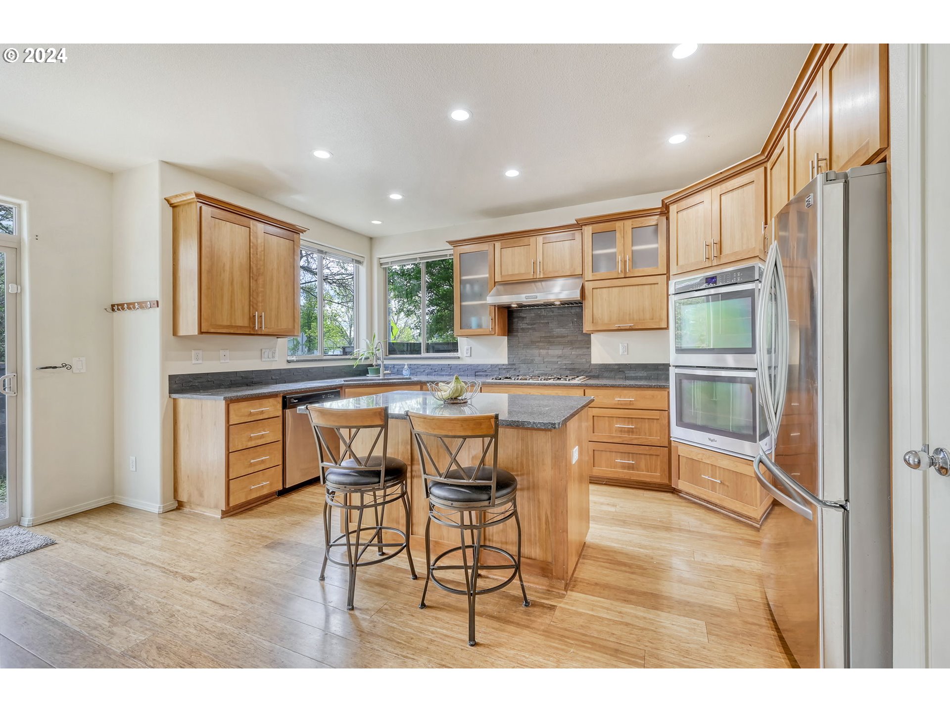 623 Raber Road Eugene, OR 97402 - Photo 10 of 45 Gallery Image 10