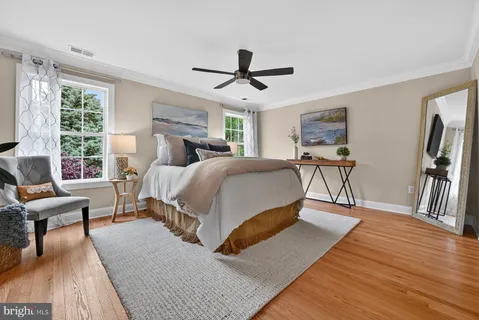$1,350,000 | 9 Sewall Court, Edgewater, MD 21037