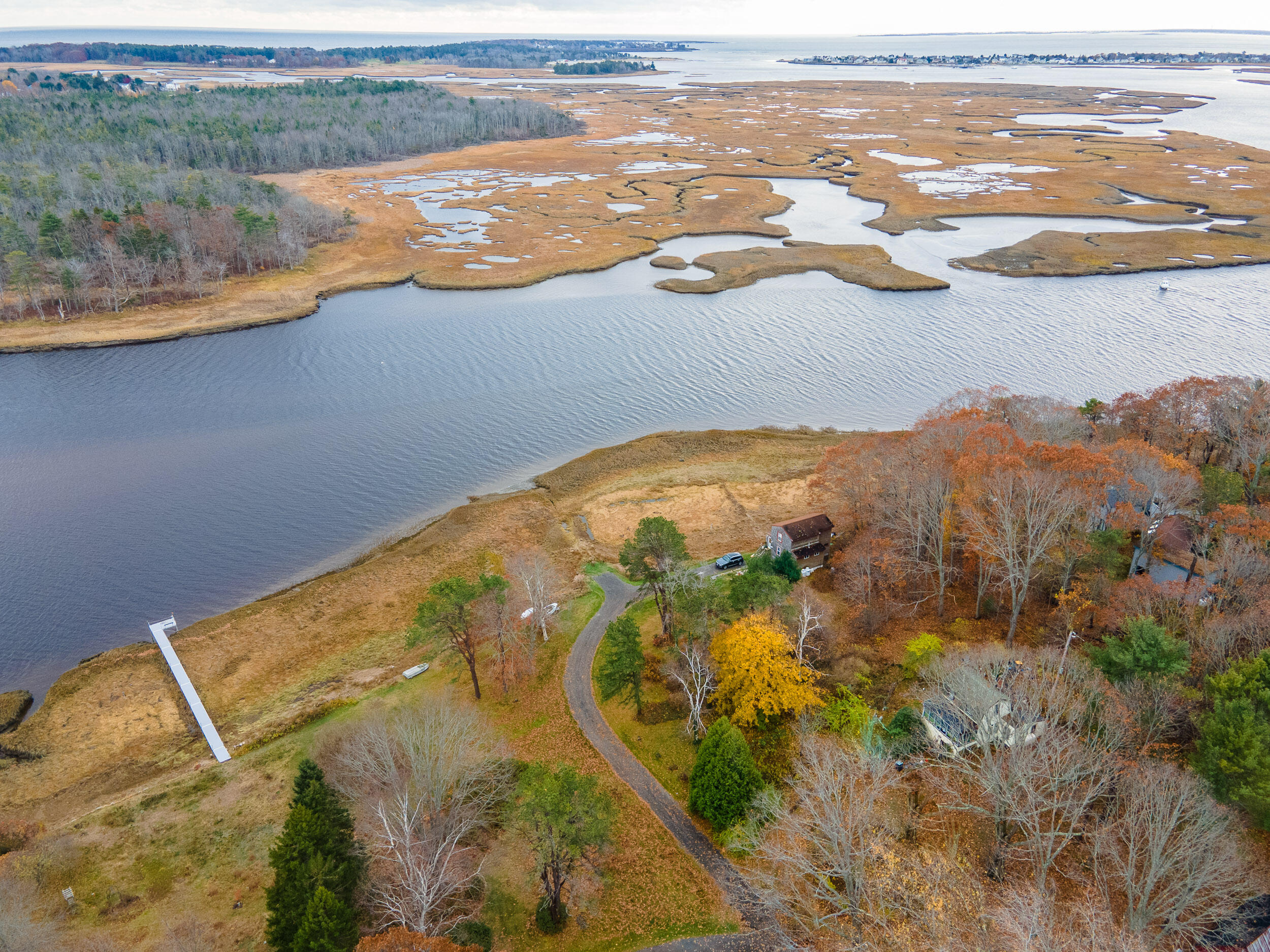 107 Winnocks Neck Road Scarborough, ME 04074 - Photo 3 of 18 107 Winnocks Neck Rd_Scarborough_03