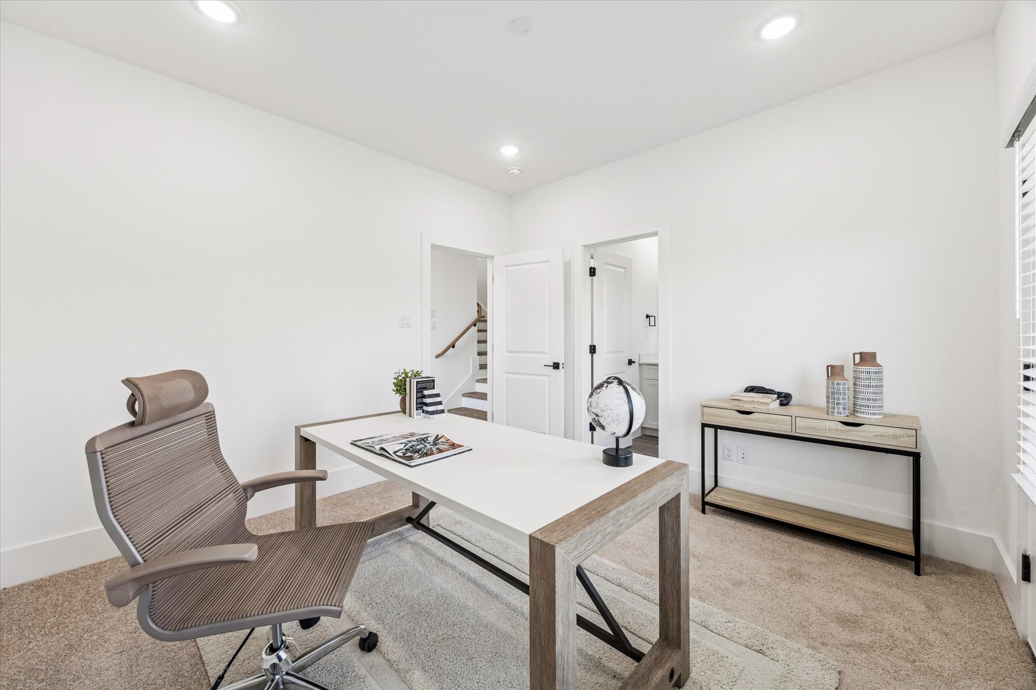 5627 Azores Houston, TX 77091 - Photo 13 of 38