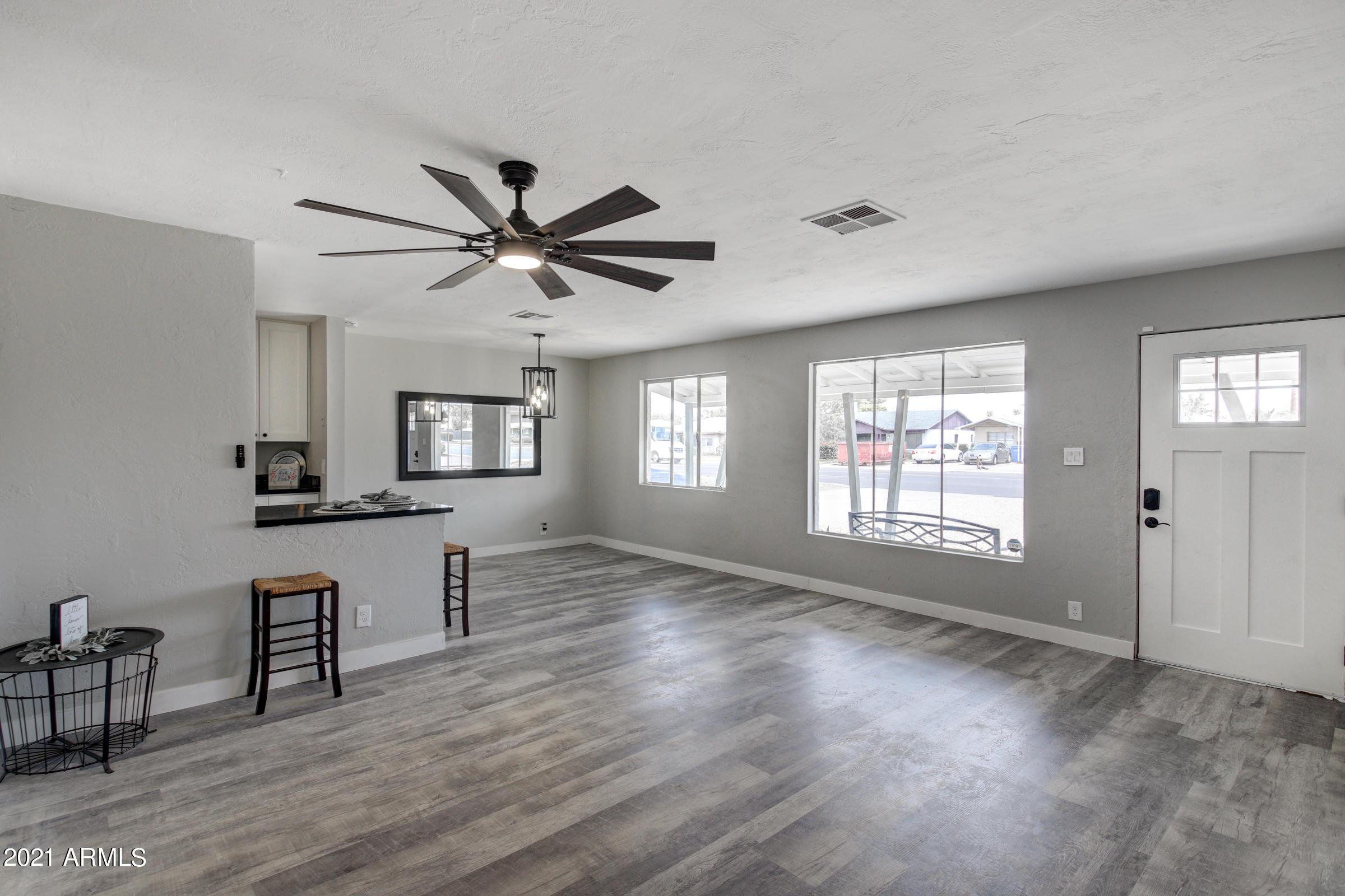 1349 East Osborn Road Phoenix, AZ 85014 - Photo 6 of 34 1349 E Osborn Rd-6