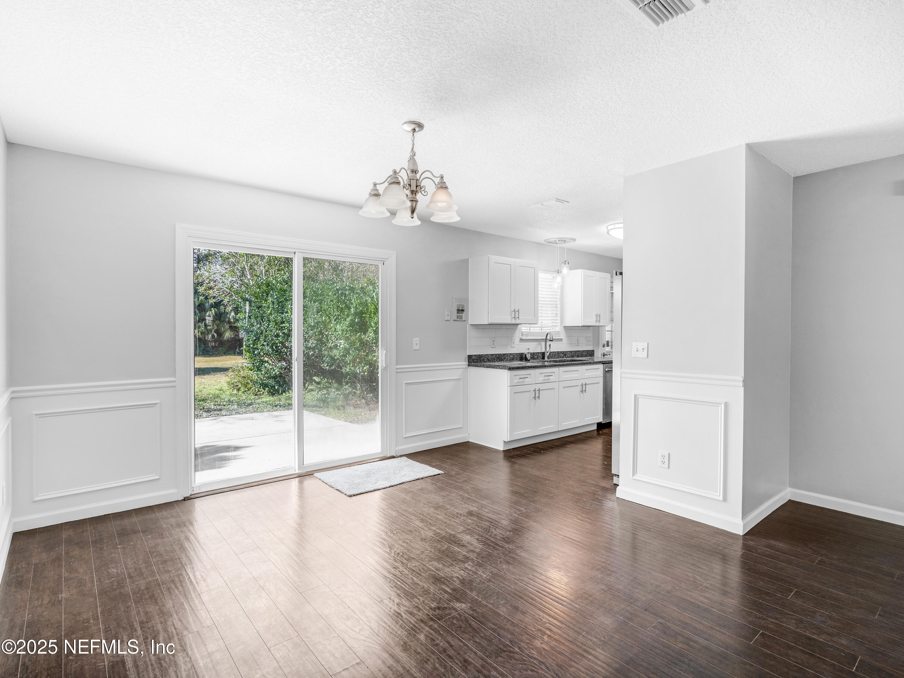 2750 Anniston Road Jacksonville, FL 32246 - Photo 13 of 41 dining 1
