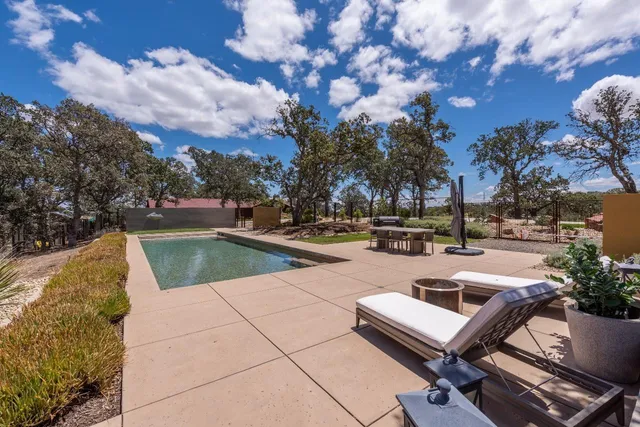 $2,850,000 | 26000 Venado Drive, Winters, CA 95694