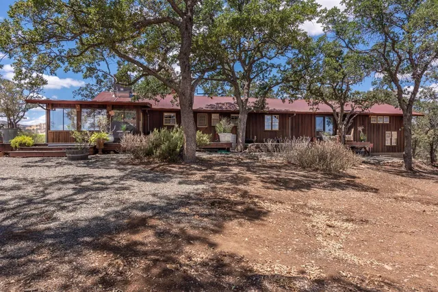 $2,850,000 | 26000 Venado Drive, Winters, CA 95694