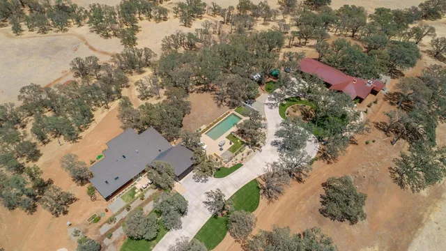 $2,850,000 | 26000 Venado Drive, Winters, CA 95694