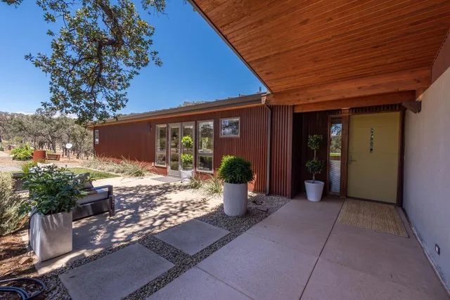 $2,850,000 | 26000 Venado Drive, Winters, CA 95694