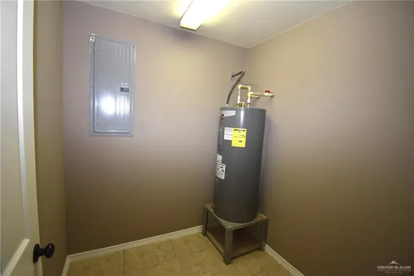 $265,000 | 704 North Drennan Street, Edinburg, TX 78541
