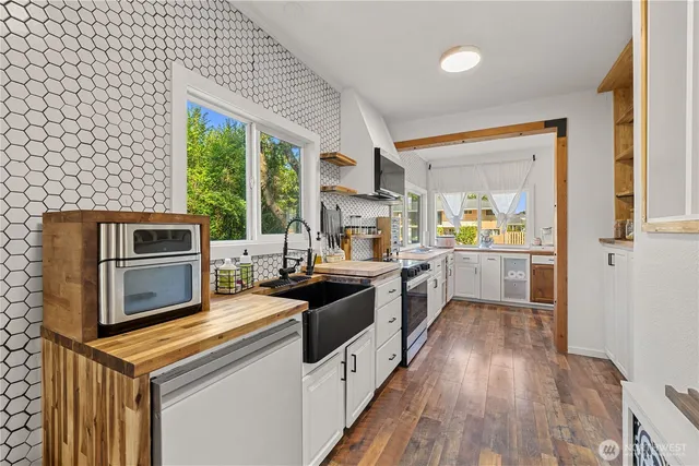 $649,999 | 518 Bennett Street, Sedro-Woolley, WA 98284