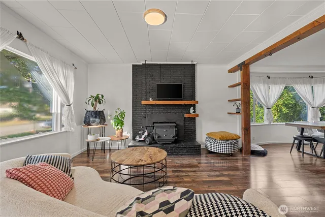 $649,999 | 518 Bennett Street, Sedro-Woolley, WA 98284