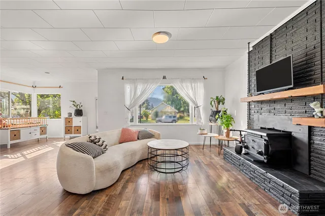 $649,999 | 518 Bennett Street, Sedro-Woolley, WA 98284