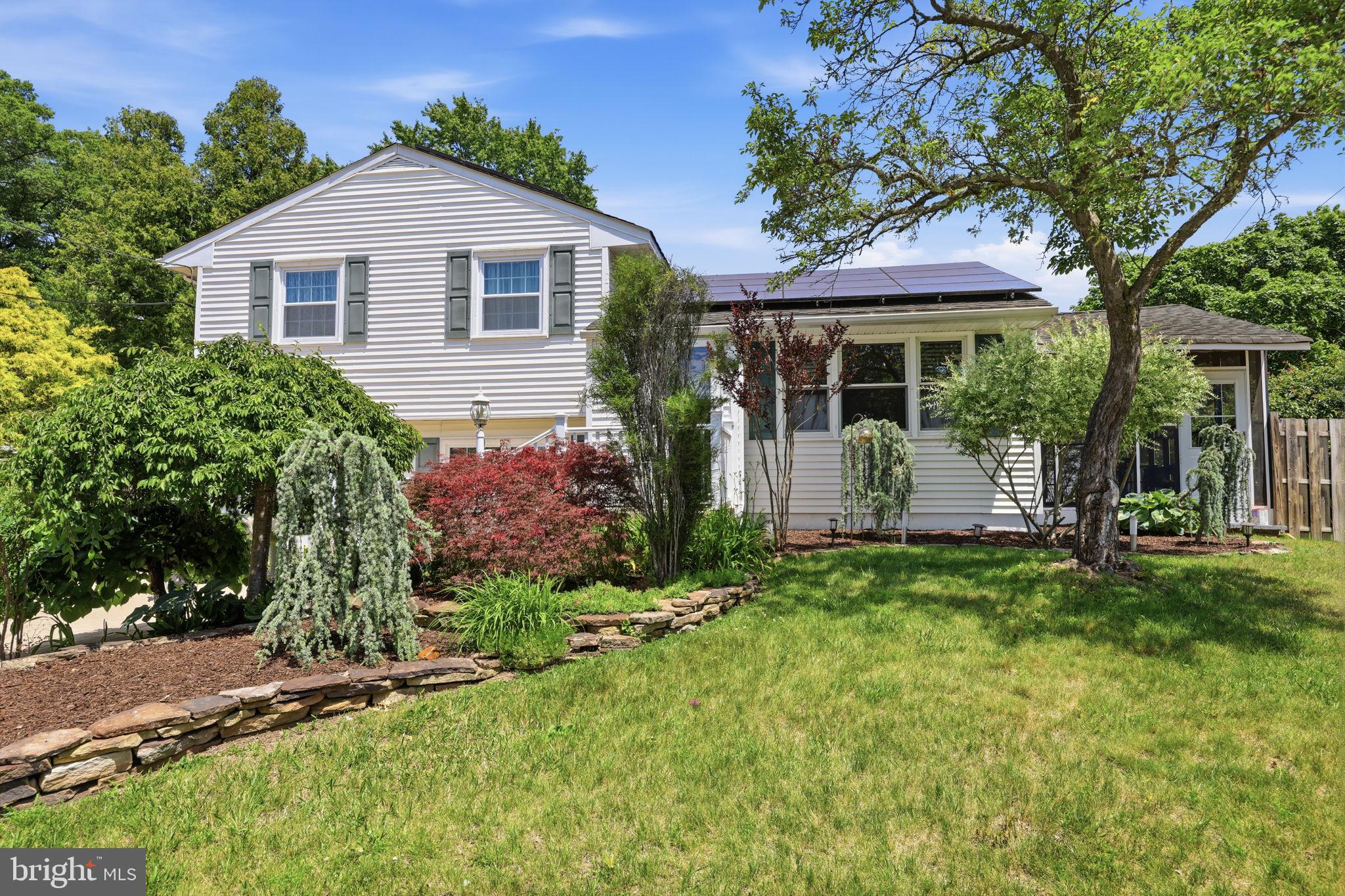 26 Century Way Hamilton, NJ 08690 - Photo 2 of 56