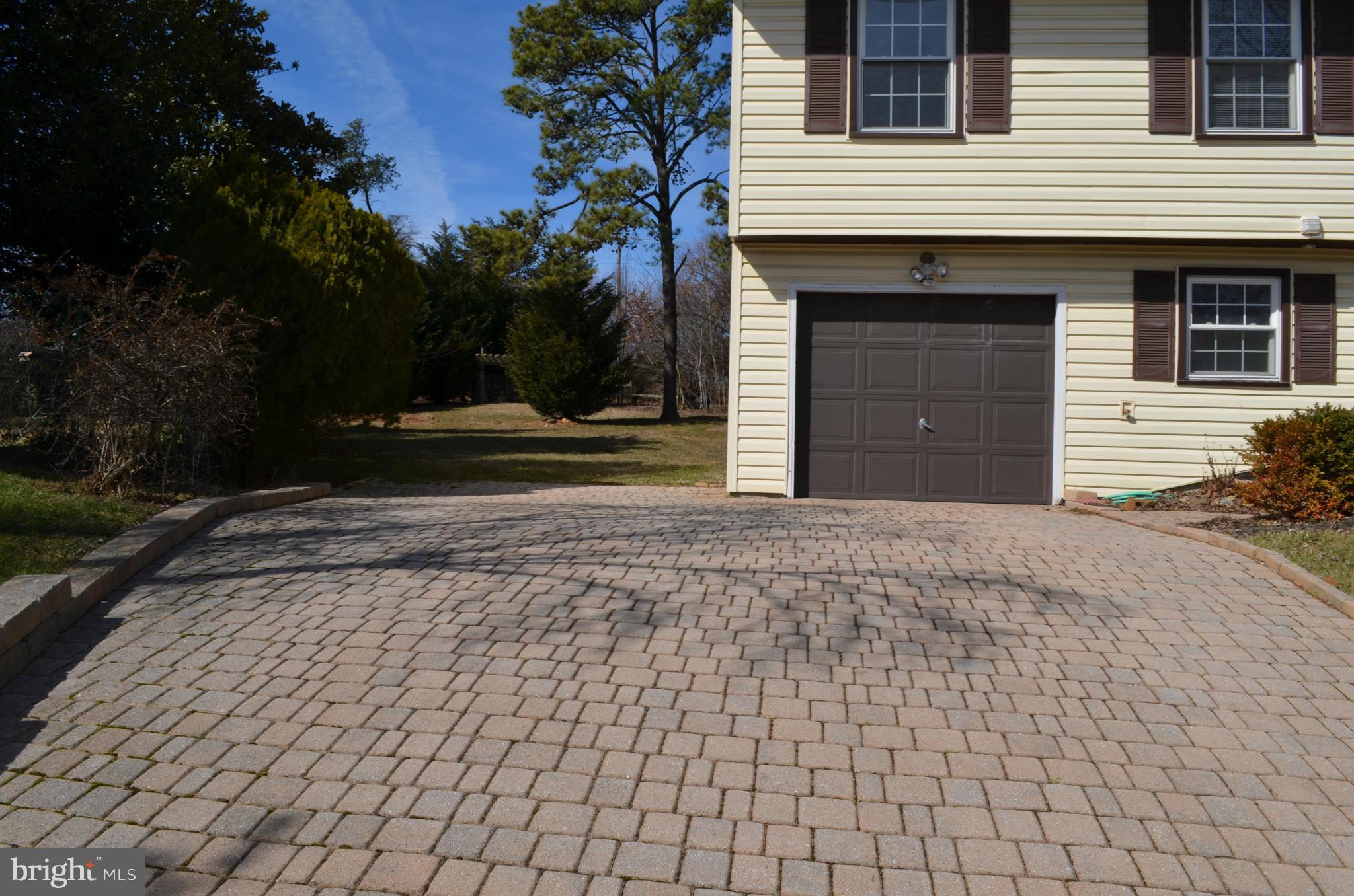 7916 Chalice Road Severn, MD 21144 - Photo 2 of 24 Exterior (Front)